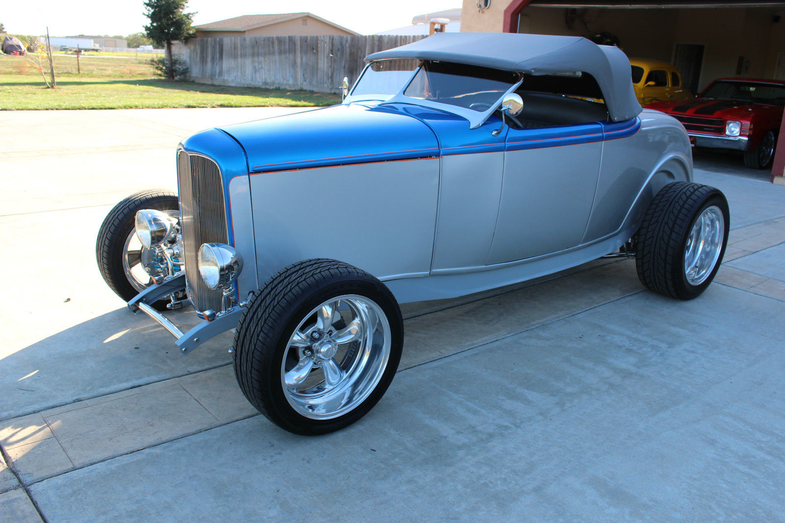 Deuce 1932 Ford Roadster Convertible Hot Rod For Sale