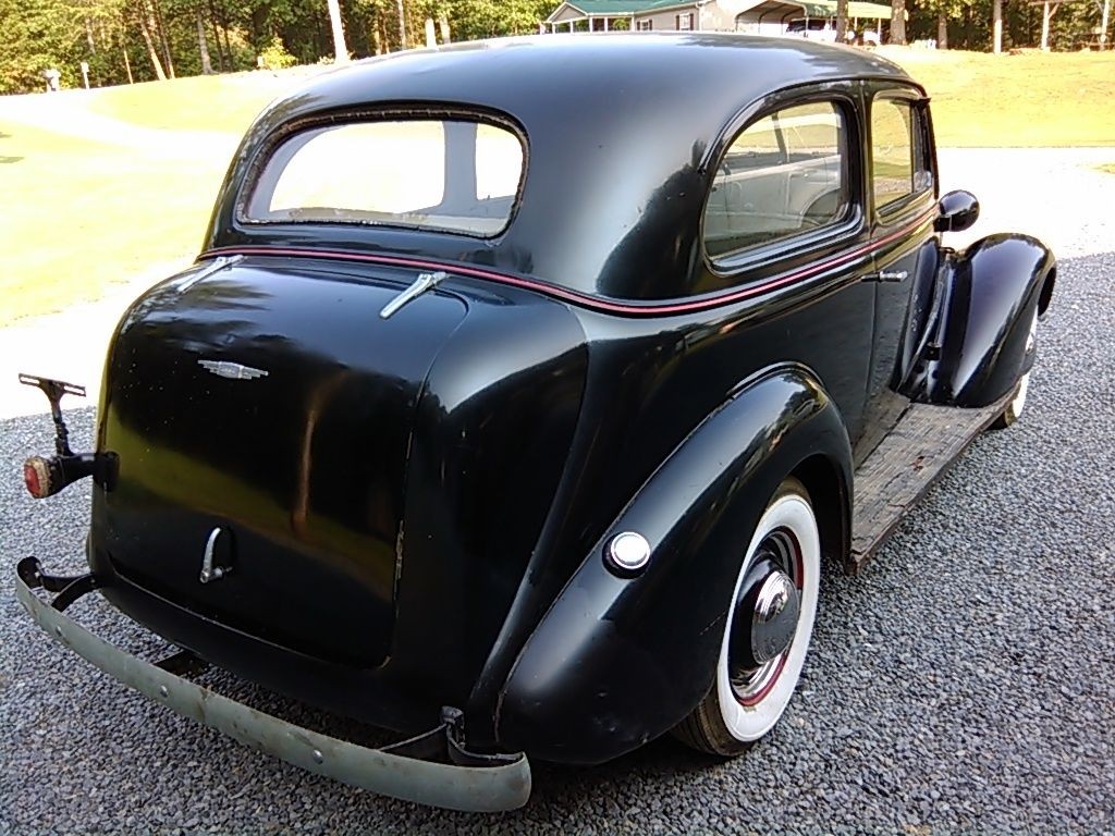 1937 Chevrolet Sedan, Original, Street rod