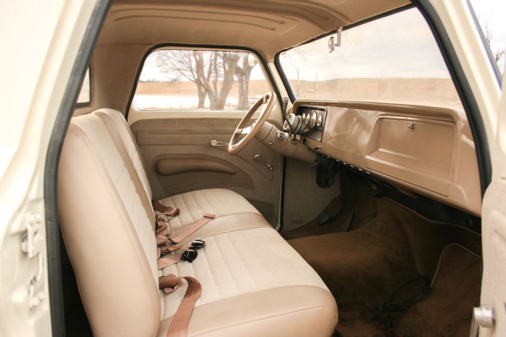 1964 Chevrolet C-10 air ride hot rod