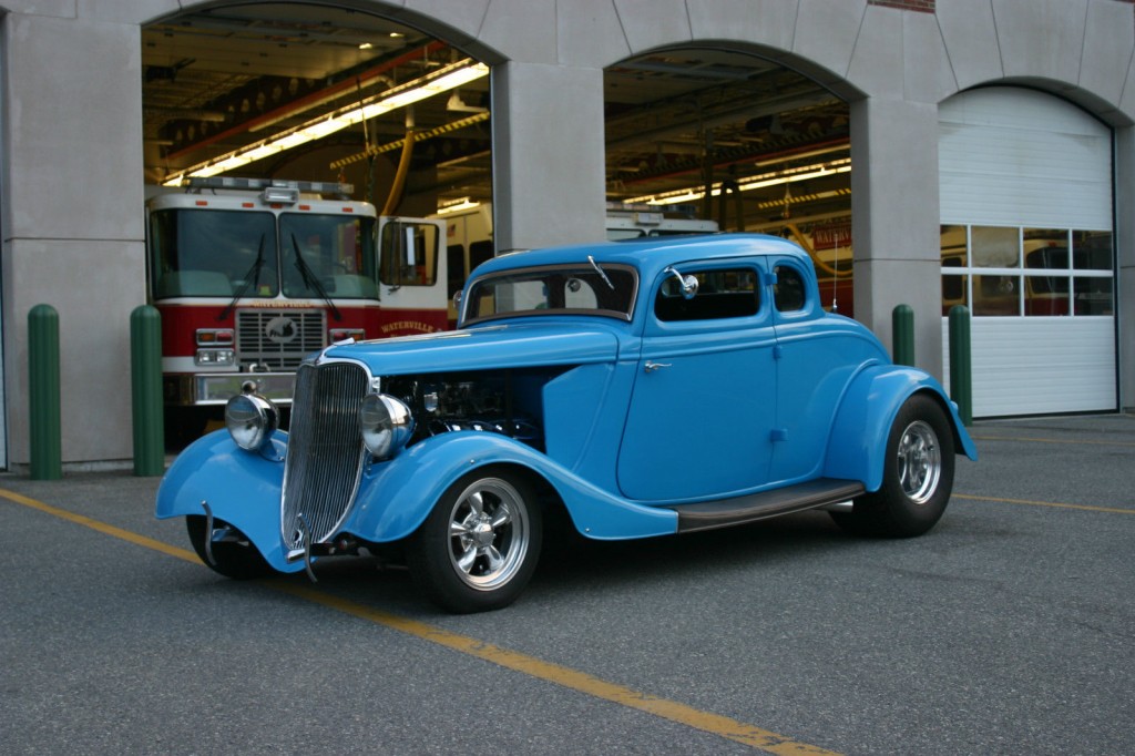 1933 Ford 5 Window Coupe HEMI Powered Hot Rod
