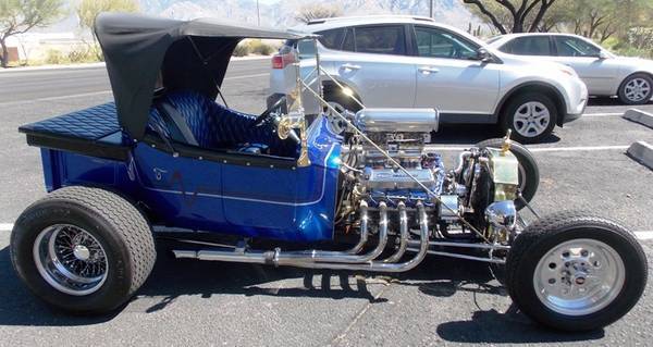 Awesome shining 1923 Ford Model T classic bucket hot rod