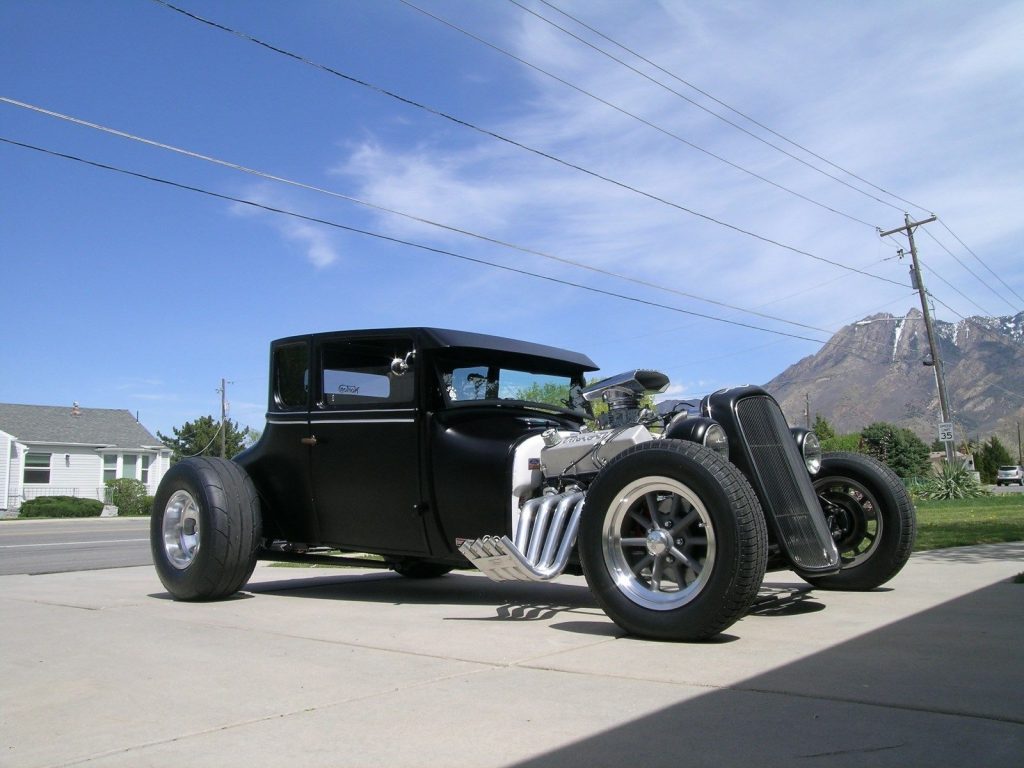 Black devil 1926 Ford Model T hot rod