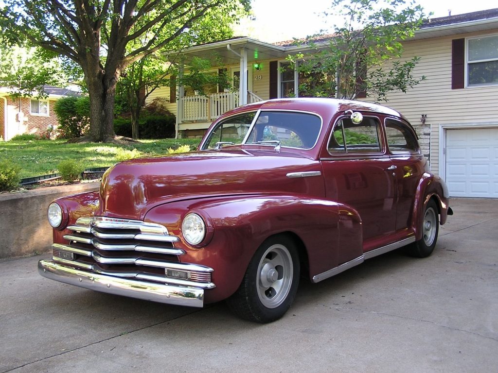 Older build 1947 Chevrolet hot rod