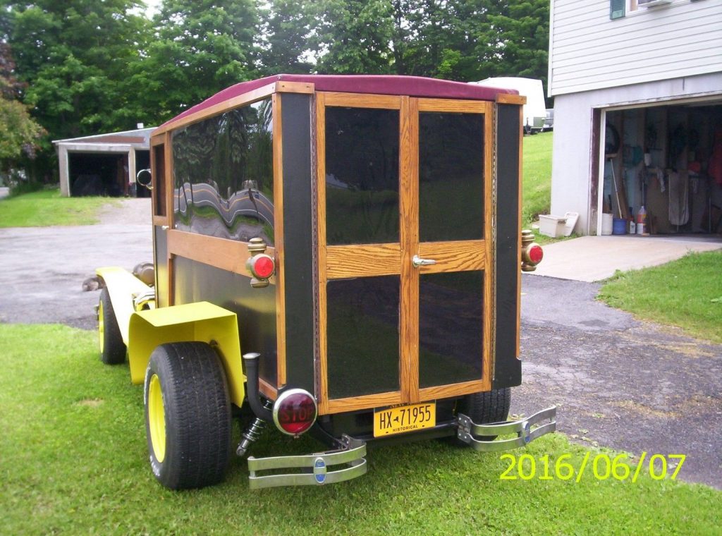 Woody 1910 Ford Model T hot rod