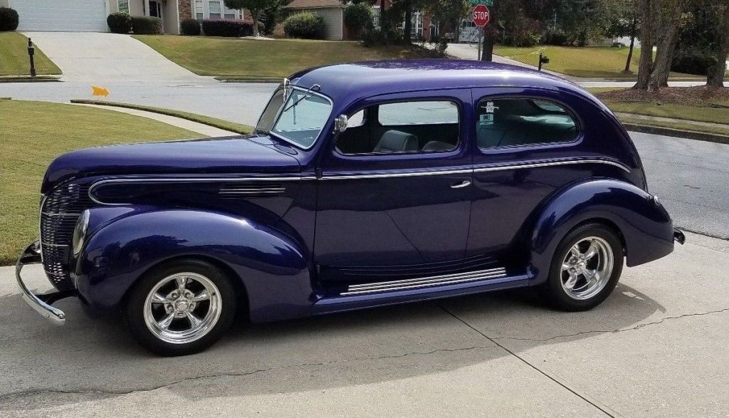 great shape 1939 Ford hot rod