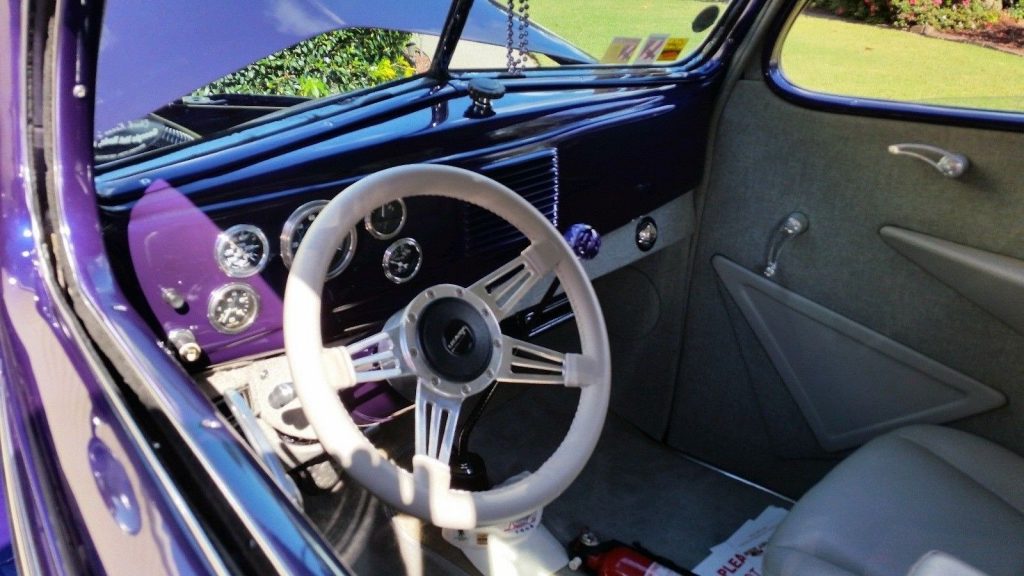 great shape 1939 Ford hot rod