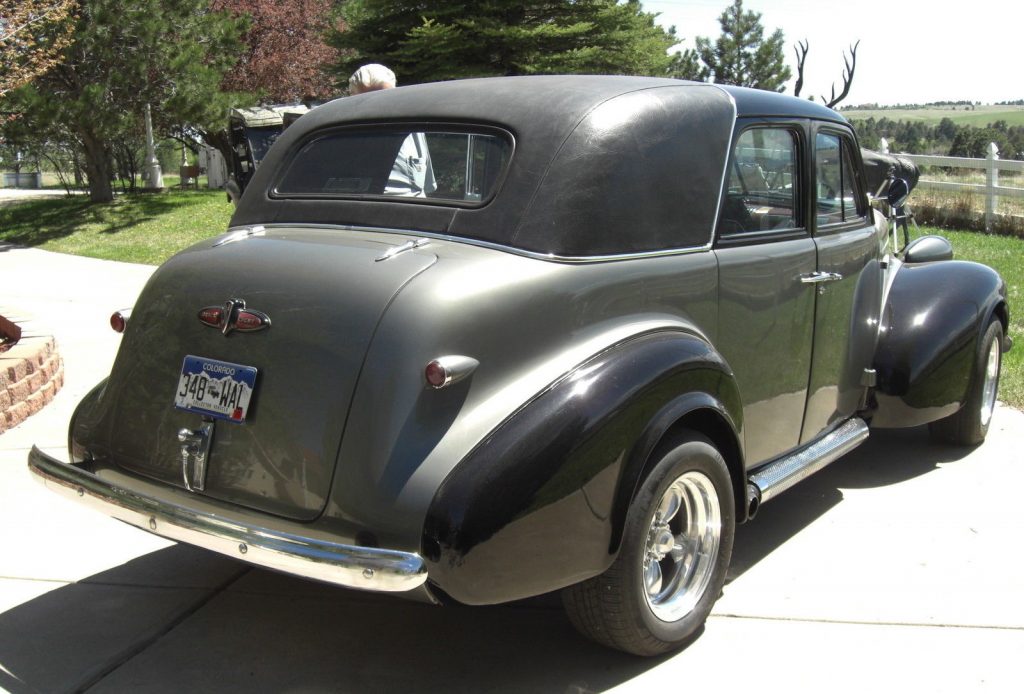 outstanding 1939 Buick Restomod Street rod hot rod