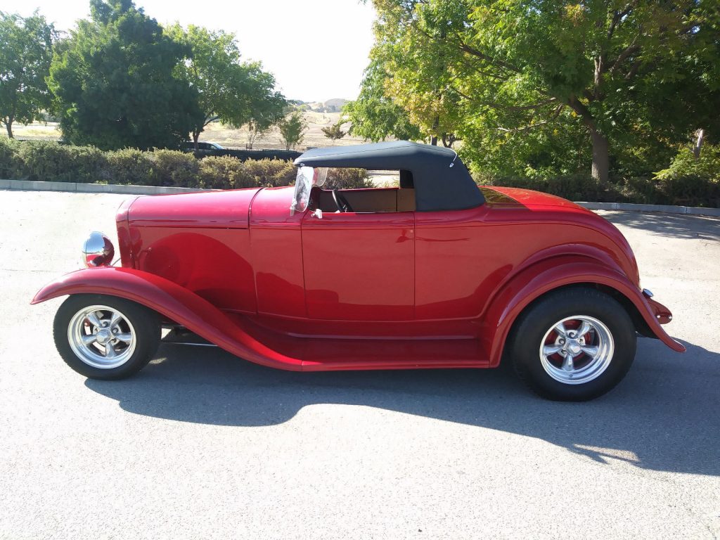 great looking 1932 Ford Roadster HOT ROD