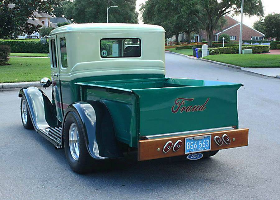 well maintained 1933 Ford FIVE Window Pickup hot rod