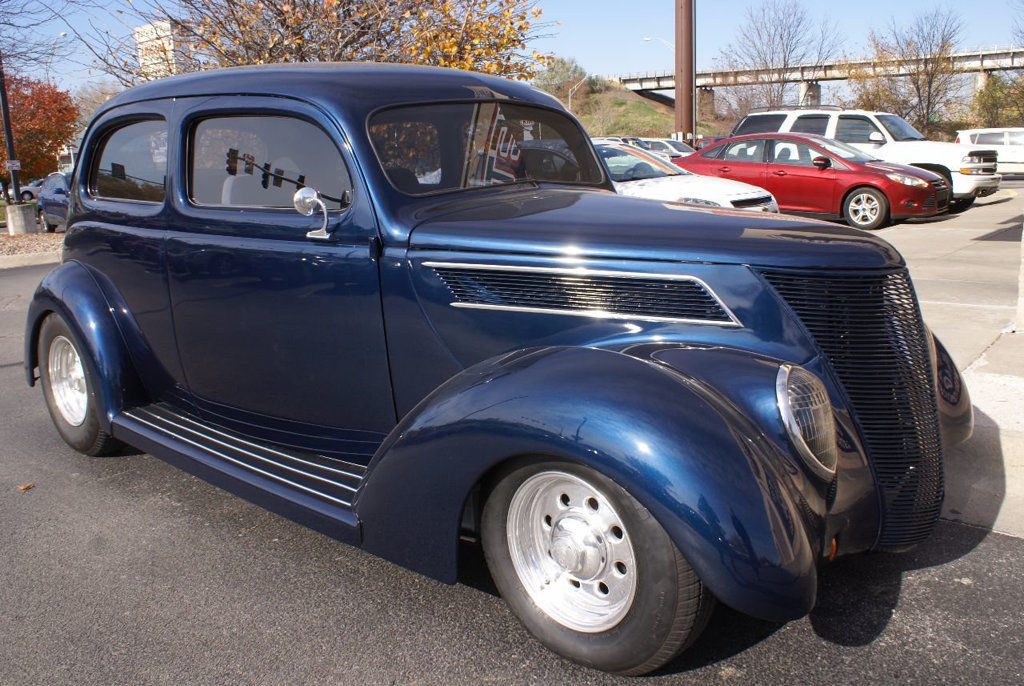 well modifieed 1937 Ford 2 Door Sedan Standard hot rod