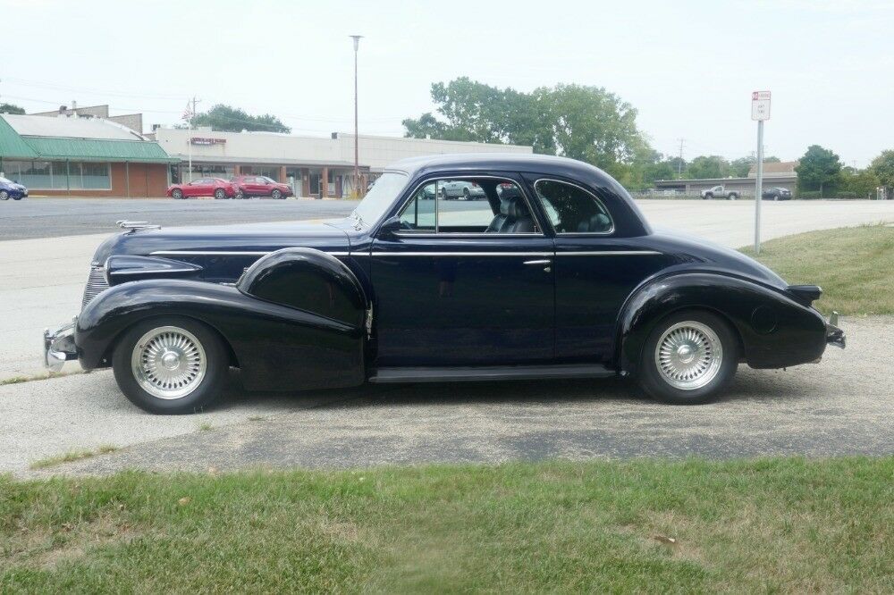 rad luxury 1939 Cadillac Coupe hot rod