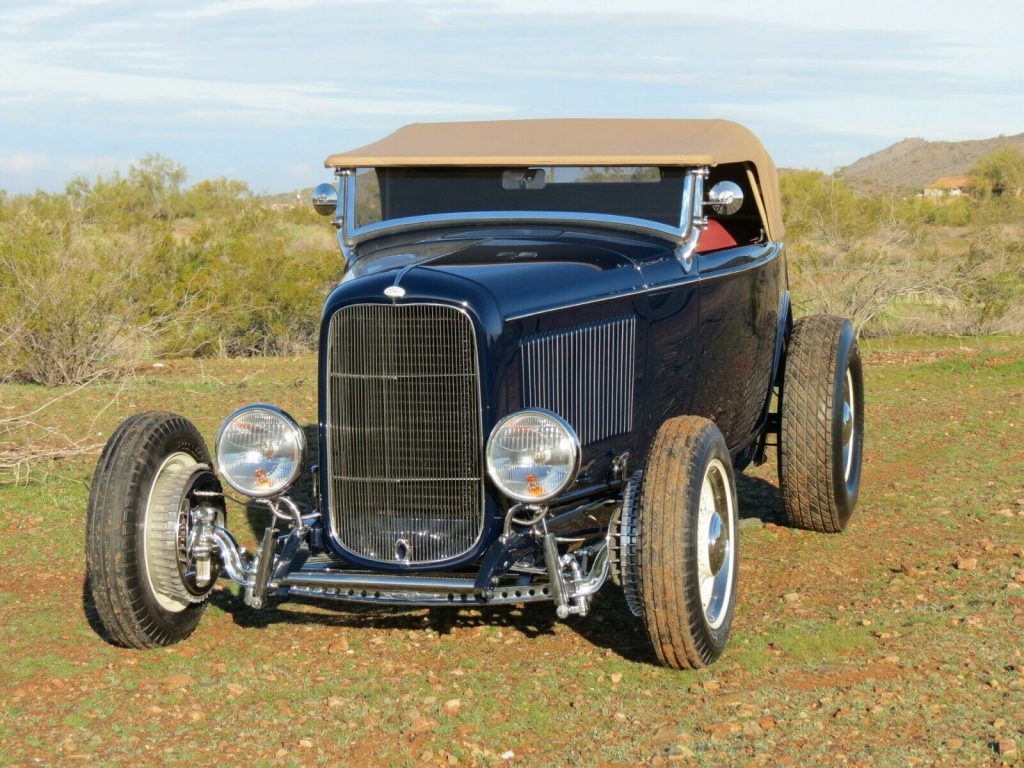 low miles 1932 Ford Roadster hot rod