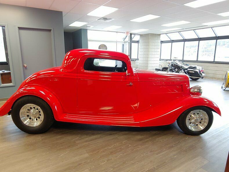 awesome 1933 Ford Model 40 hot rod