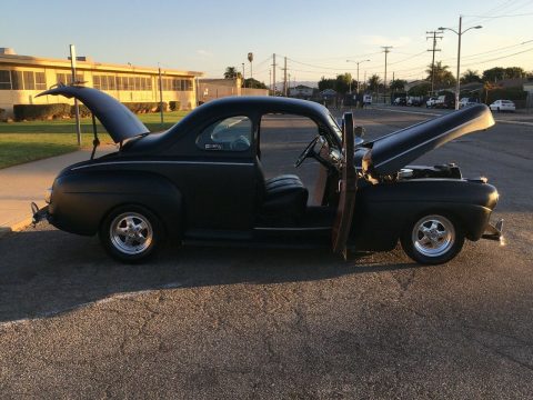 restomod 1941 Ford Deluxe hot rod for sale