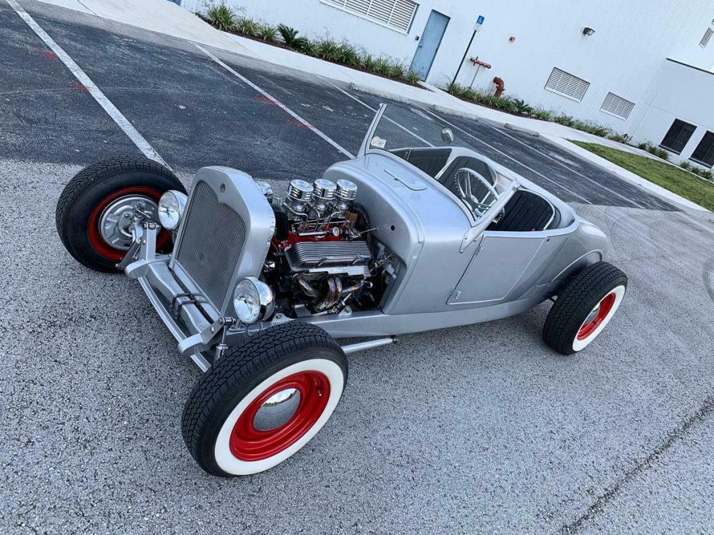 clean 1927 Ford Model T hot rod