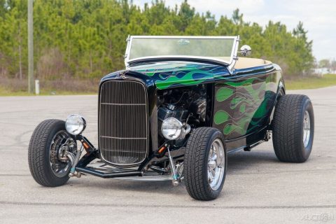 show rod 1932 Ford Highboy Roadster hot rod for sale