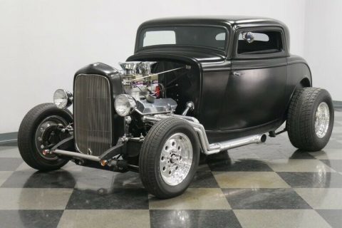 vintage classic 1932 Ford Coupe hot rod for sale
