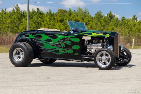 show queen 1932 Ford Highboy Roadster hot rod for sale