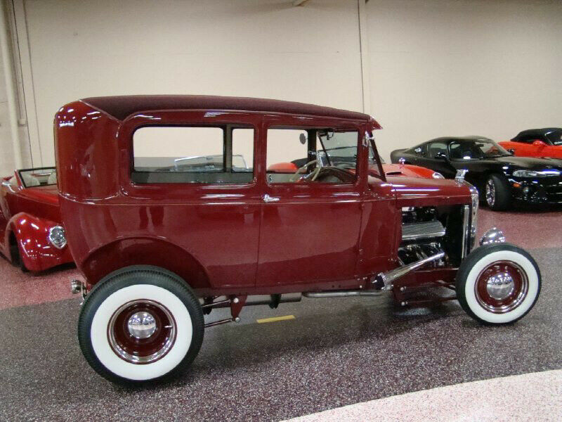 shiny 1930 Ford Model A HIGHBOY hot rod