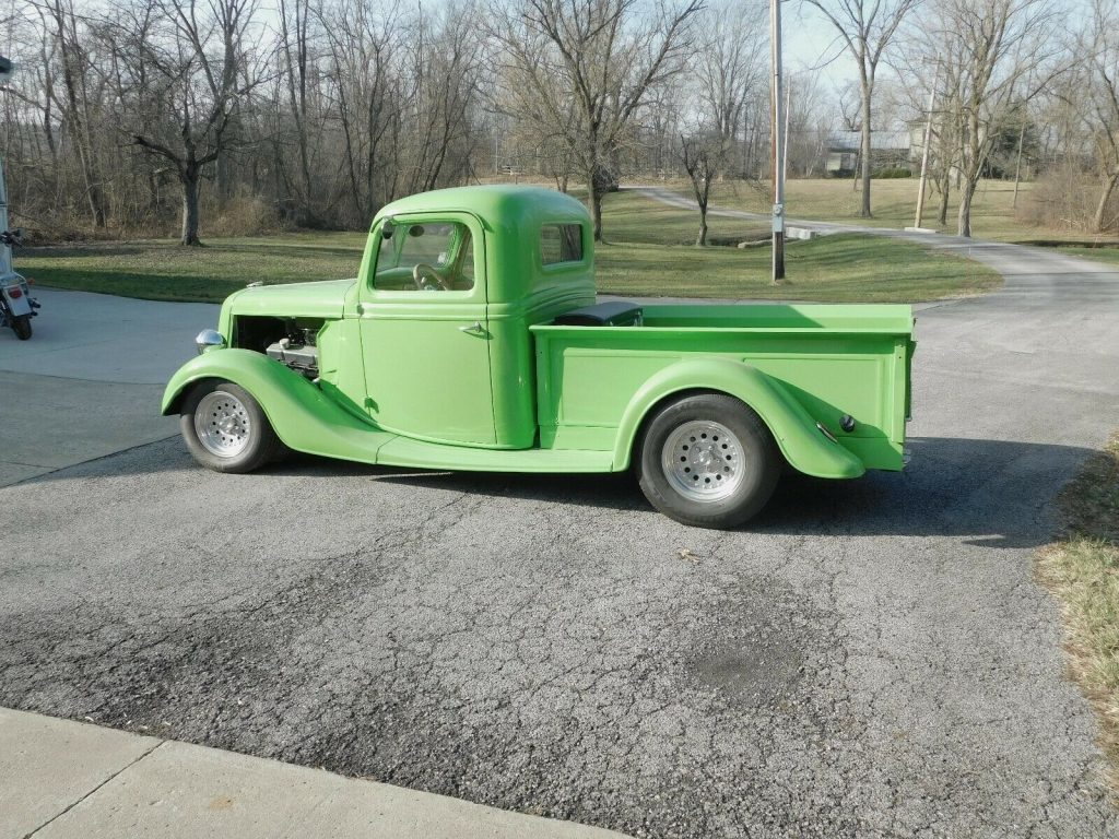 no issues 1937 Ford Pickup hot rod