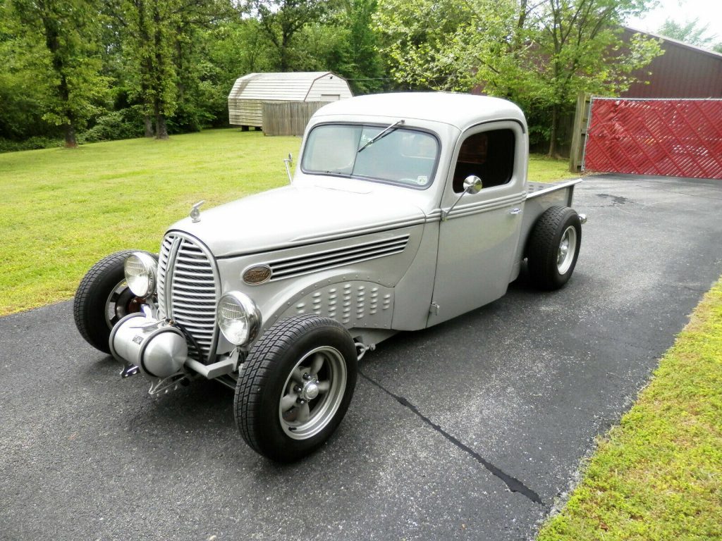 pro built 1938 Ford Pickup hot rod