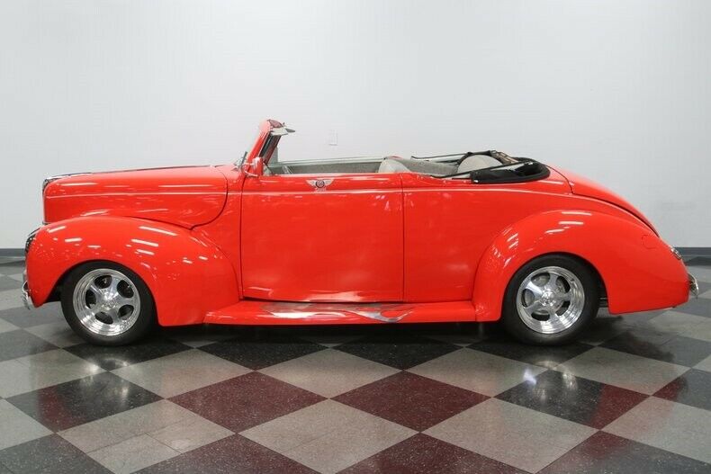 sharp 1940 Ford Deluxe Convertible hot rod