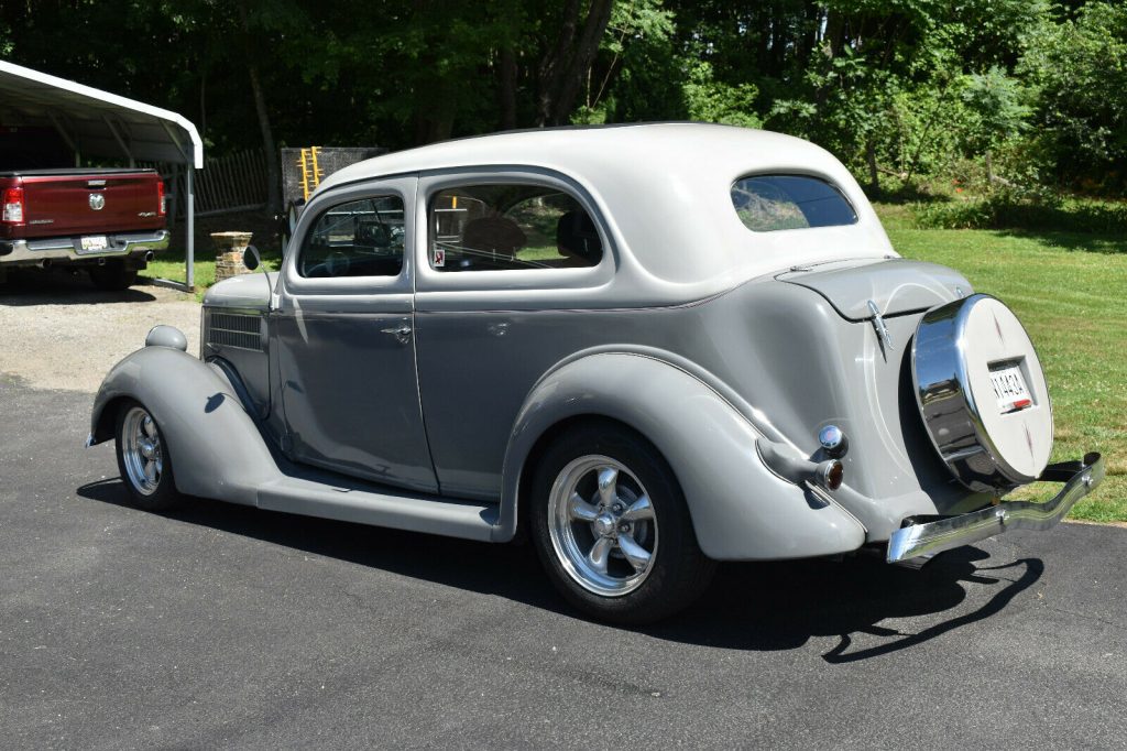 rebuilt engine 1936 Ford Deluxe hot rod