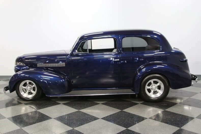 very cool 1939 Chevrolet Coupe hot rod
