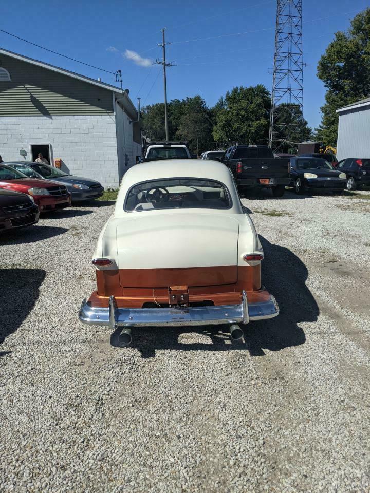 1951 Ford Custom leadsled