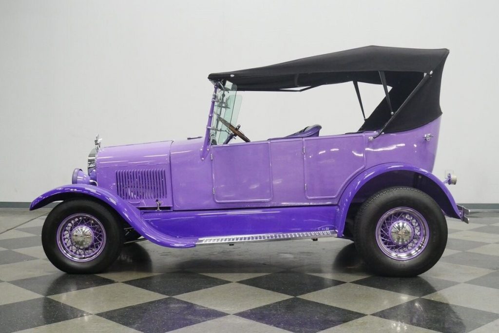 1927 Ford Model T Touring