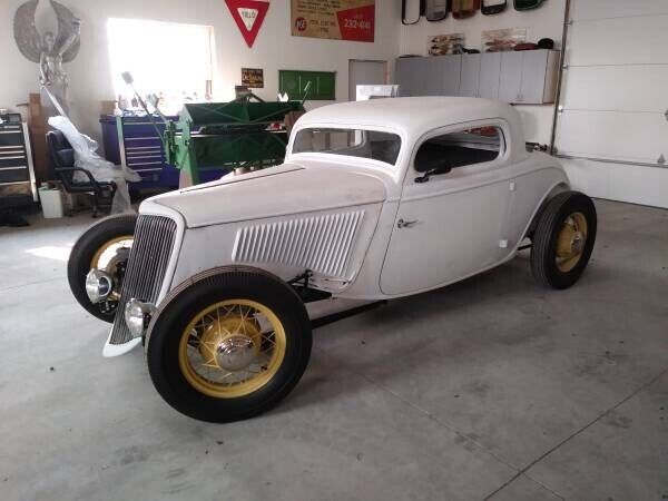 1934 Ford Coupe Hot Rod / Street