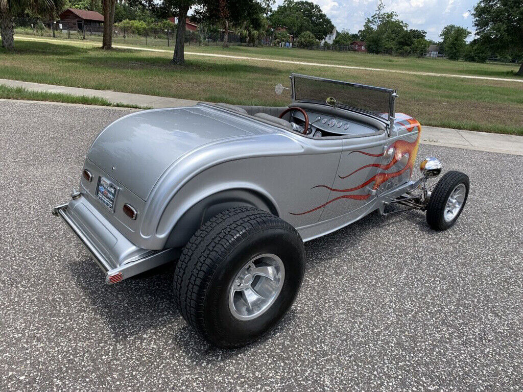 1931 Ford Street Rod Built V8 Engine, Custom Paint, Bucket Seat Interior!