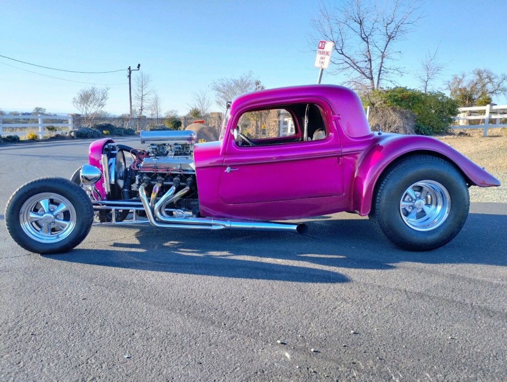1934 Ford Coupe hot rod [steel body]