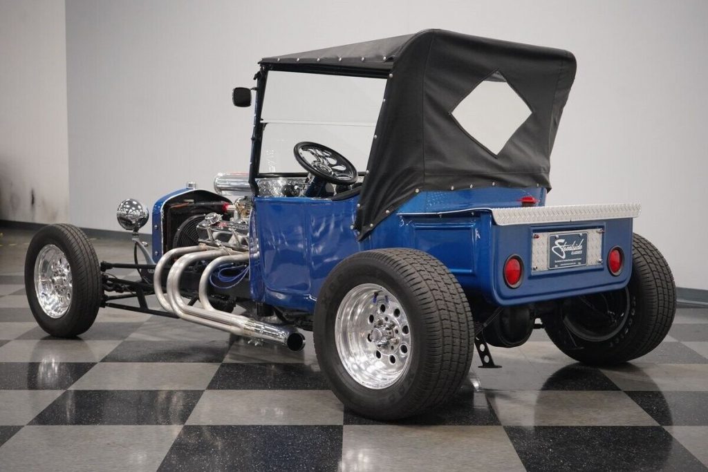 1923 Ford T-Bucket hot rod [detailed roadster]
