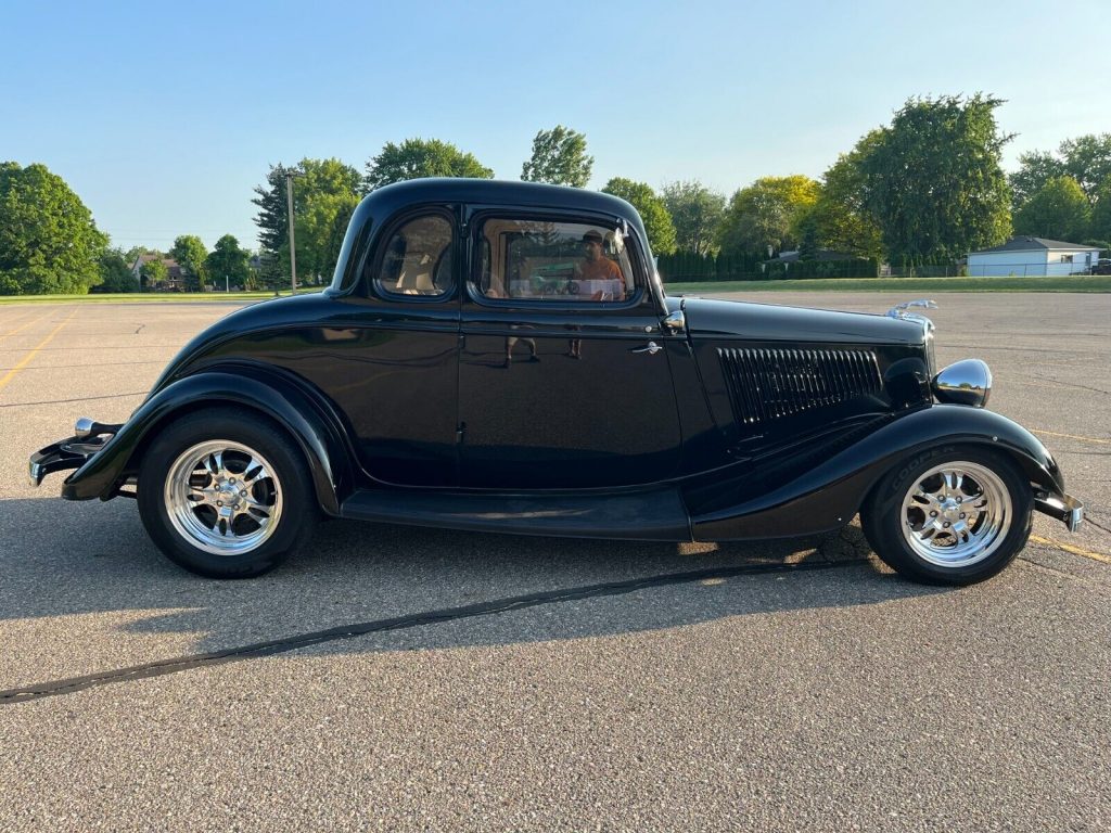 1934 Ford 5 Window Coupe (HOT ROD) ALL Detroit Steel!!! Complete Restoration