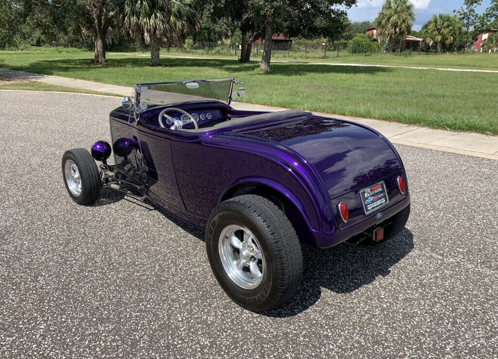 1932 Ford Hi-Boy Streetrod Fuel Injected V8 Engine, Gibbons Body, High Quality