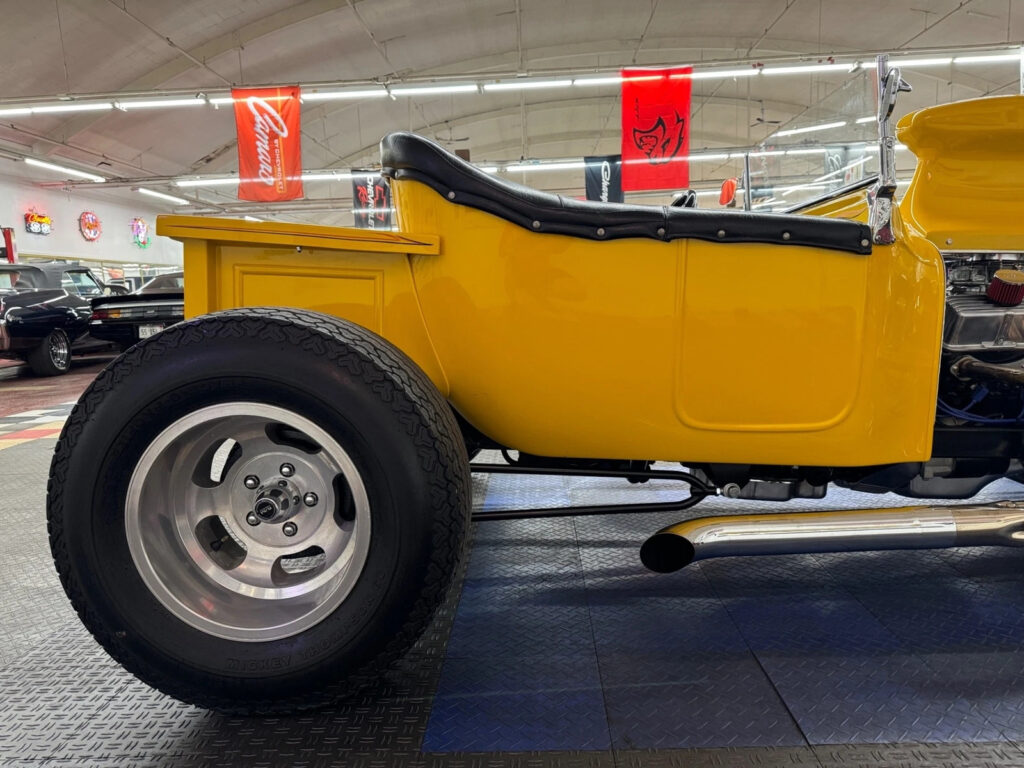 1915 Ford Hot Rod / Street – 27 T Fiberglass Body Fresh Custom Build -See