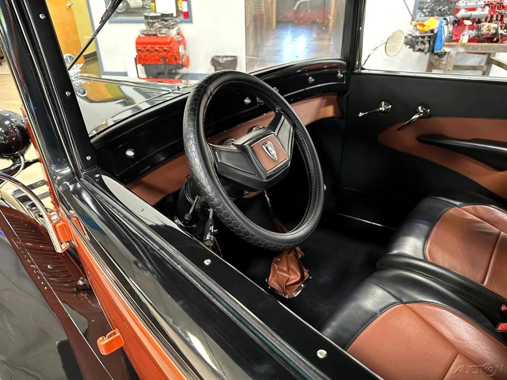 1929 Plymouth Coupe 350ci V8 Street Rod Hot Steel Body