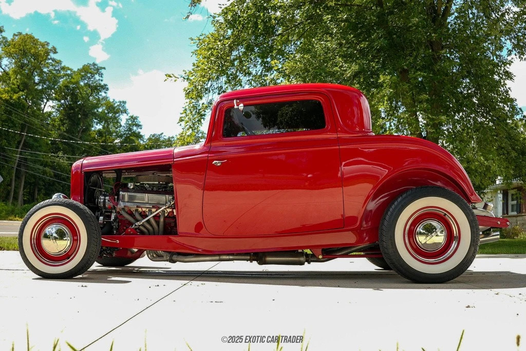 1932 Ford Model A 3-Window Coupe Hot Rod 302ci V8