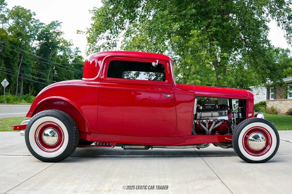 1932 Ford Model A 3-Window Coupe Hot Rod 302ci V8