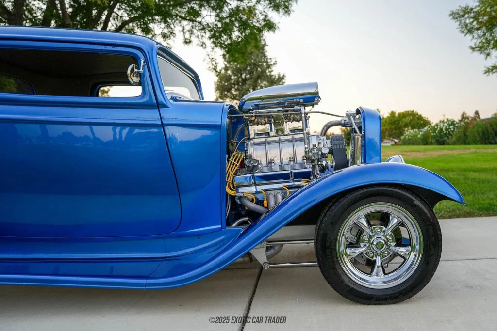 1932 Ford Model B 3-Window Coupe Hot Rod 355ci V8