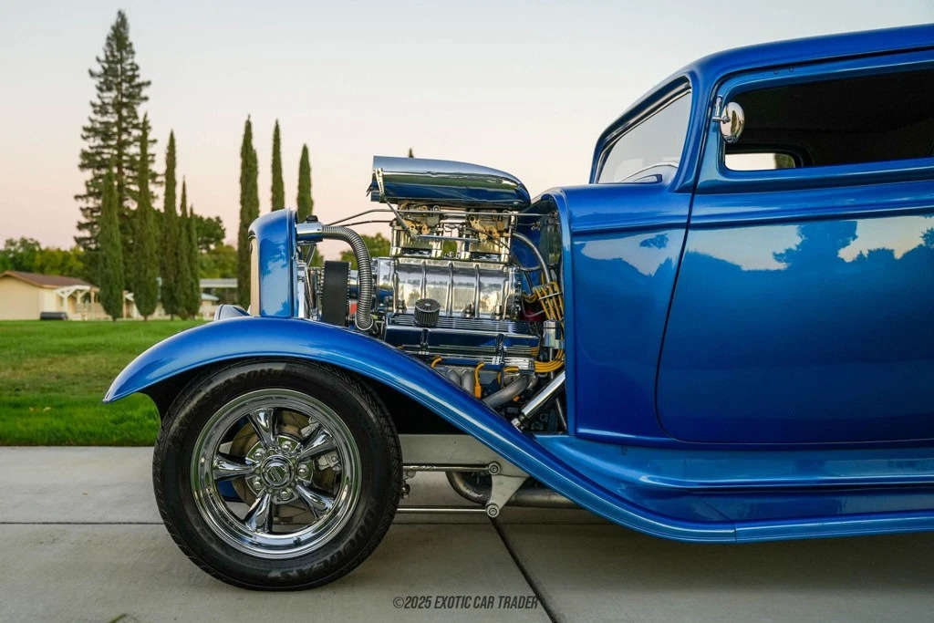 1932 Ford Model B 3-Window Coupe Hot Rod 355ci V8