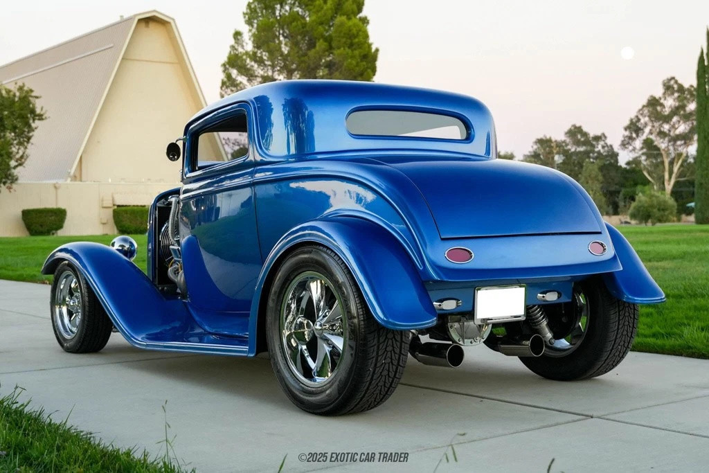 1932 Ford Model B 3-Window Coupe Hot Rod 355ci V8