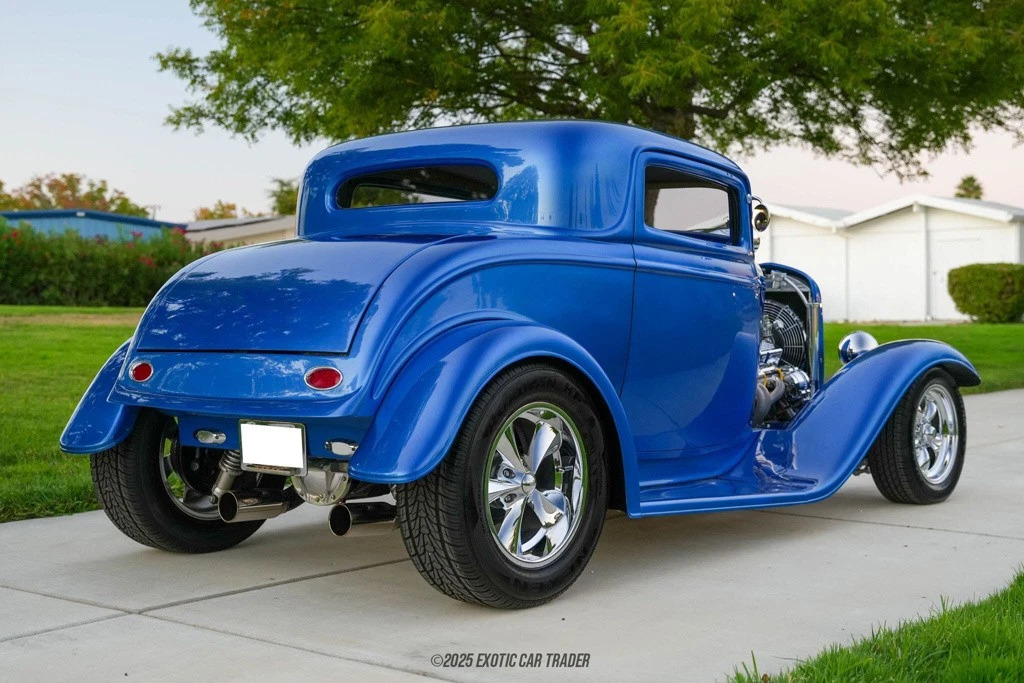 1932 Ford Model B 3-Window Coupe Hot Rod 355ci V8