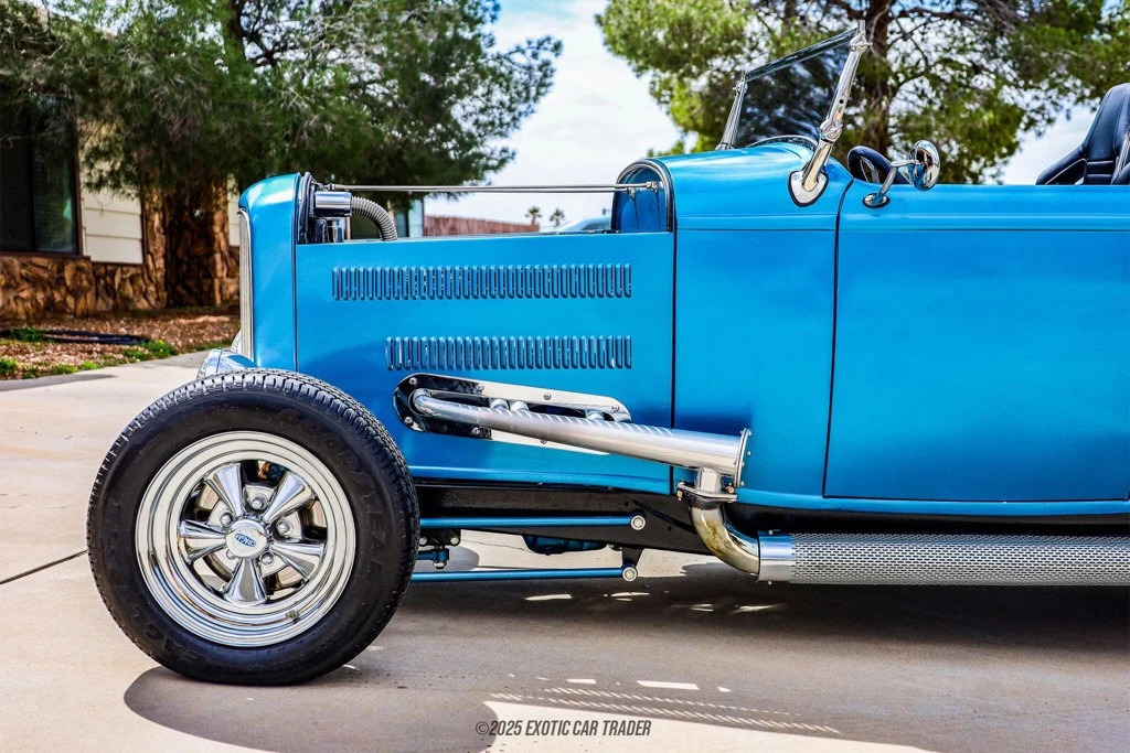 1932 Ford Model B Roadster Hot Rod