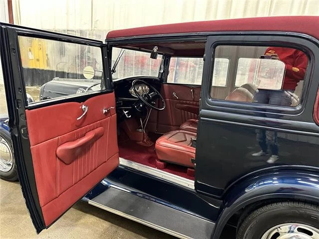 1932 Ford Slant Window Leatherback Victoria Hotrod