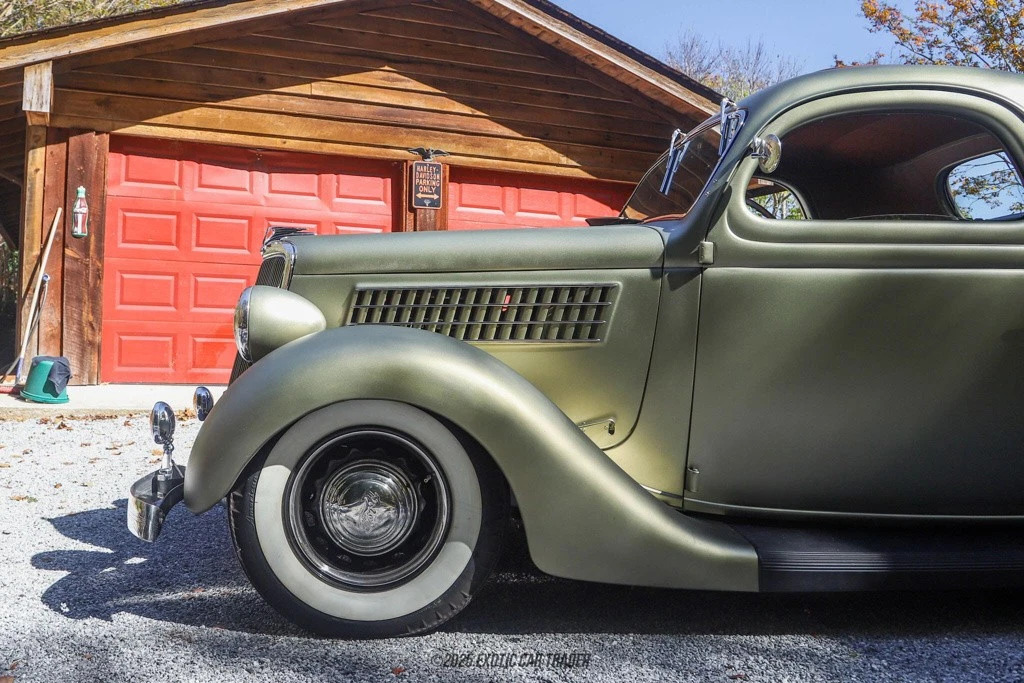 1935 Ford Model 48 3-Window Coupe Hot Rod 350ci V8