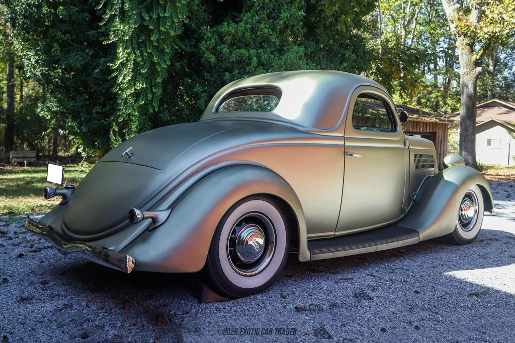 1935 Ford Model 48 3-Window Coupe Hot Rod 350ci V8