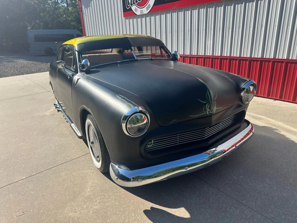 1950 Ford Shoebox Chopped Hot Rod Custom Restomod Thunderbird Chassis