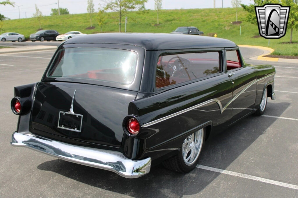 1956 Ford Ranch Wagon Pro-Touring